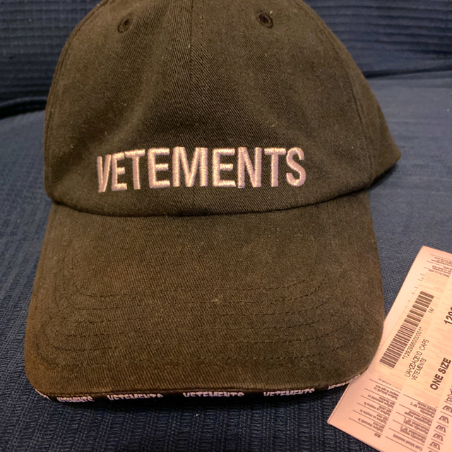 早い者勝ち　vetements  19aw cap 値下げ