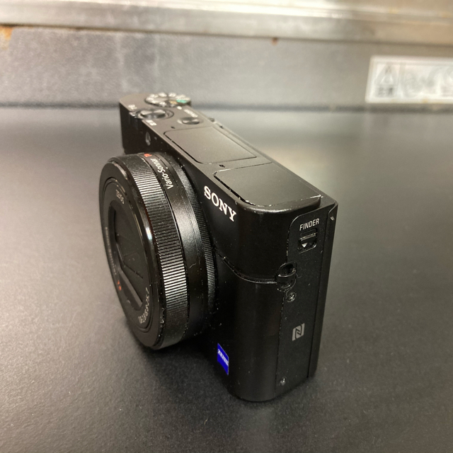 SONY(ソニー)のDSC-RX100 M3 スマホ/家電/カメラのカメラ(コンパクトデジタルカメラ)の商品写真