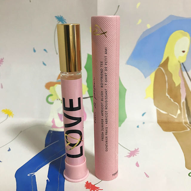 Victoria's Secret(ヴィクトリアズシークレット)の*VS* LOVE EAU DE PARFUM ROLLERBALL コスメ/美容の香水(香水(女性用))の商品写真