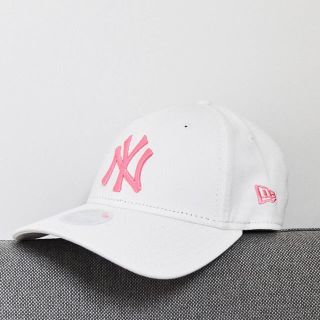 ザノースフェイス(THE NORTH FACE)の【新品未使用品】NEW ERA ニューエラ キャップ ホワイト ベースボール(キャップ)