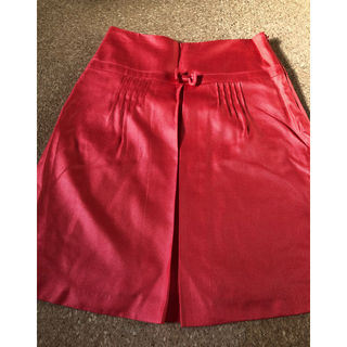 アクアガール(aquagirl)のCROLLA (aqua girl）　クローラ　オレンジ系の赤　膝丈スカート36(ひざ丈スカート)