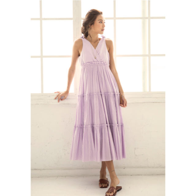 ALEXIA STAM(アリシアスタン)のクーポンで定価以下！Dot Tiered Dress Lavender レディースのワンピース(ロングワンピース/マキシワンピース)の商品写真