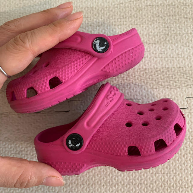 crocs(クロックス)の☆お値下げ☆クロックス キッズ/ベビー/マタニティのベビー靴/シューズ(~14cm)(サンダル)の商品写真