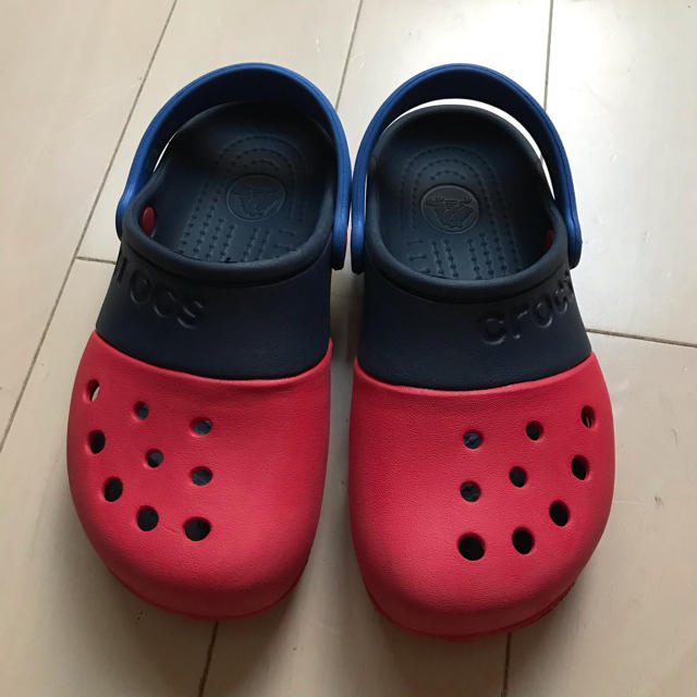 crocs(クロックス)のクロックス　J2 20センチ キッズ/ベビー/マタニティのキッズ靴/シューズ(15cm~)(サンダル)の商品写真