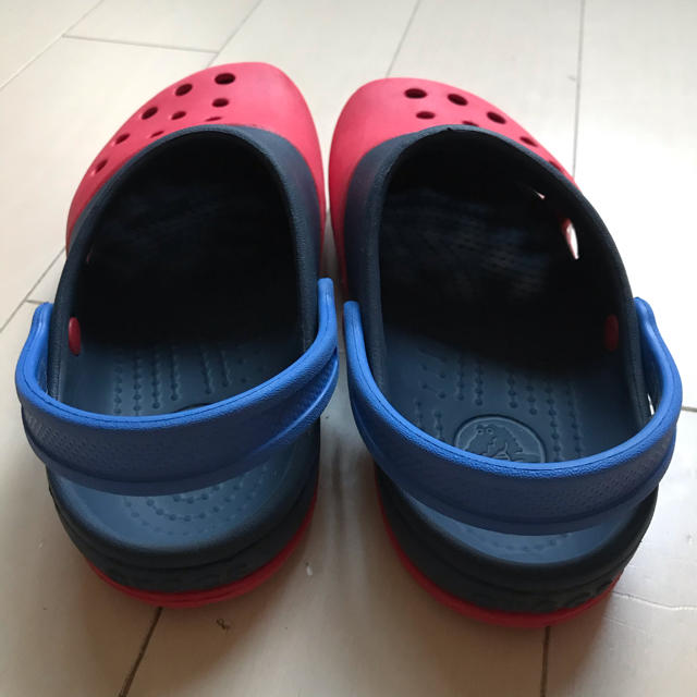 crocs(クロックス)のクロックス　J2 20センチ キッズ/ベビー/マタニティのキッズ靴/シューズ(15cm~)(サンダル)の商品写真