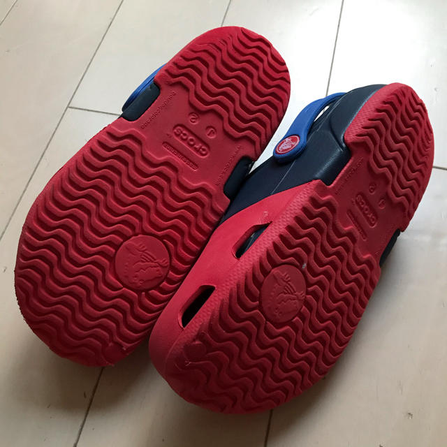 crocs(クロックス)のクロックス　J2 20センチ キッズ/ベビー/マタニティのキッズ靴/シューズ(15cm~)(サンダル)の商品写真