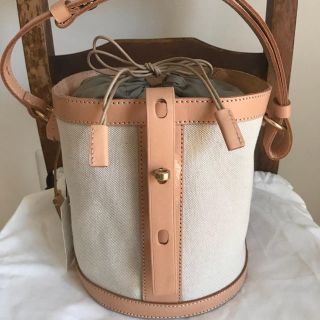 ザラ(ZARA)の新品未使用　オルセット バケツ型ショルダーバッグ(ショルダーバッグ)