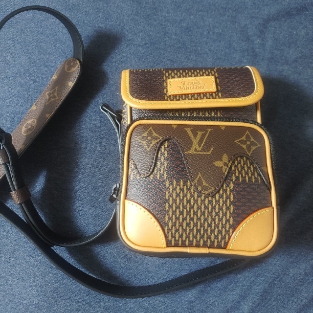 Louis Vuitton×NIGO　アマゾンメッセンジャー　ショルダーバッグ