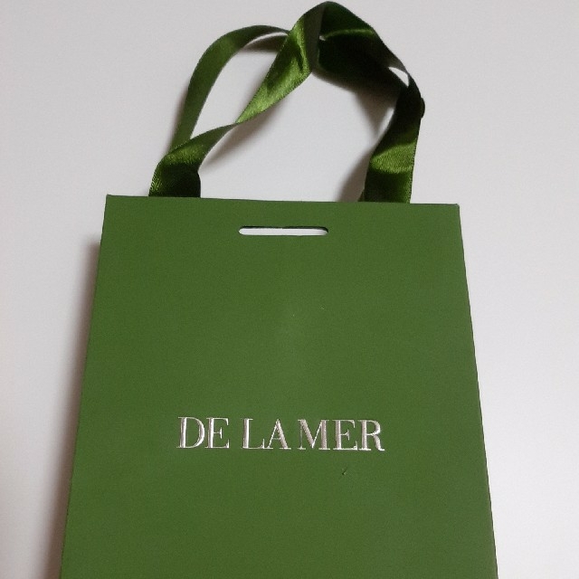 DE LA MER(ドゥラメール)のドゥ・ラ・メール　紙袋 レディースのバッグ(ショップ袋)の商品写真