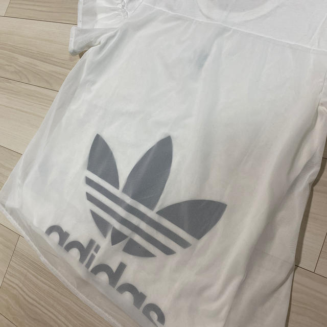 adidas(アディダス)の《新品未使用》adidas originals Tシャツ レディースのトップス(Tシャツ(半袖/袖なし))の商品写真