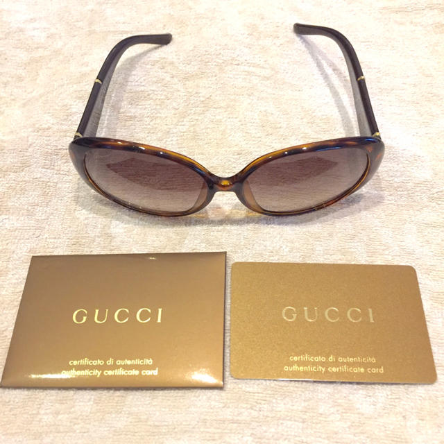 Gucci(グッチ)のGUCCI サングラス  レデース レディースのファッション小物(サングラス/メガネ)の商品写真