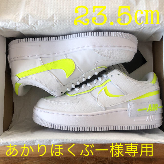 NIKE(ナイキ)の【新品】 23.5㎝ NIKE エアフォース1 シャドウ ホワイト イエロー レディースの靴/シューズ(スニーカー)の商品写真