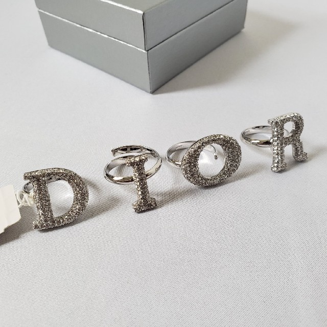 Christian Dior(クリスチャンディオール)のC.Dior■ディオール／Four Piece Ring(80537) レディースのアクセサリー(リング(指輪))の商品写真