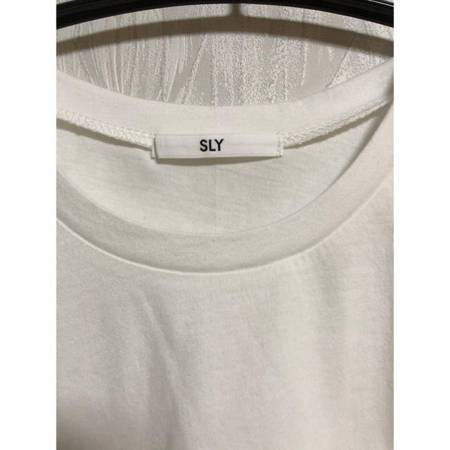 SLY(スライ)のSLY カットソー レディースのトップス(カットソー(半袖/袖なし))の商品写真