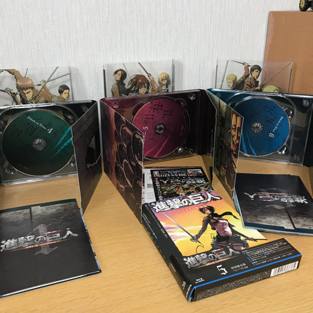進撃の巨人BluRay 1〜9巻＋DVD突然の来訪者