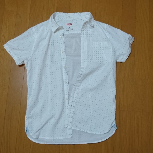 Levi's(リーバイス)のGU ピンクTシャツ  Levi's 柄つきシャツ セット売り メンズのトップス(Tシャツ/カットソー(半袖/袖なし))の商品写真
