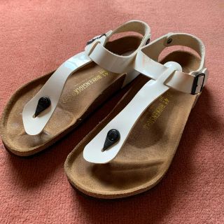 ビルケンシュトック(BIRKENSTOCK)のビルケンシュトック　サンダル　エナメル　ホワイト　41 26.5(サンダル)