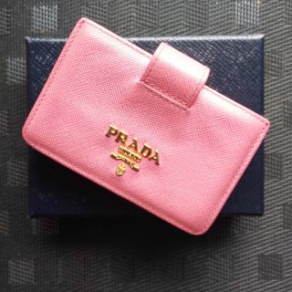 プラダ(PRADA)のだいふく様専用。プラダカードケース(名刺入れ/定期入れ)