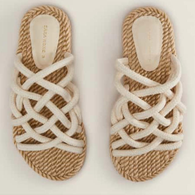 ZARA HOME(ザラホーム)のロープサンダル レディースの靴/シューズ(サンダル)の商品写真