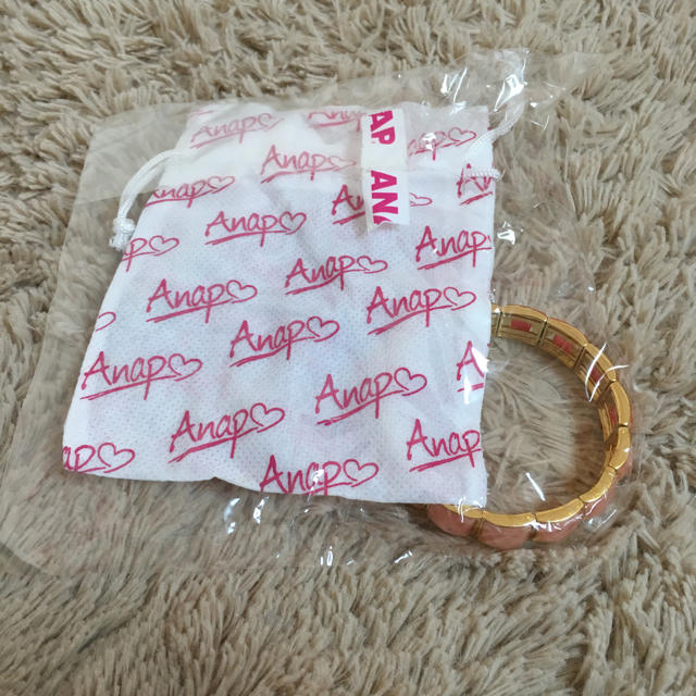 ANAP Latina(アナップラティーナ)のANAP LATINA♡バングル♡新品 レディースのアクセサリー(ブレスレット/バングル)の商品写真