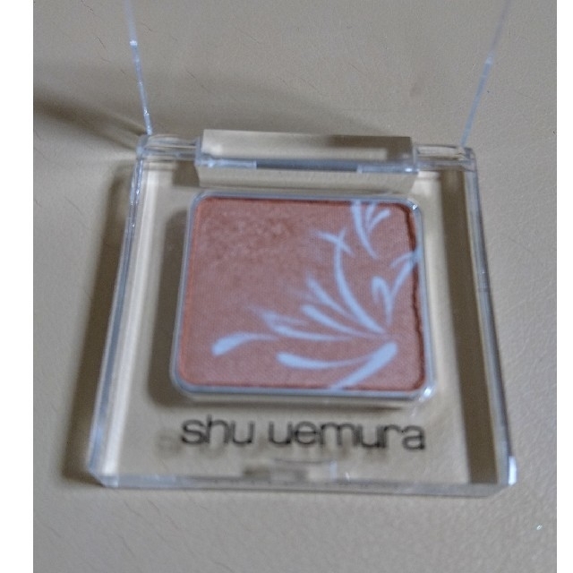 shu uemura(シュウウエムラ)のシュウウエムラ 限定カラー アイシャドー  プレスドアイシャドー N  コスメ/美容のベースメイク/化粧品(アイシャドウ)の商品写真