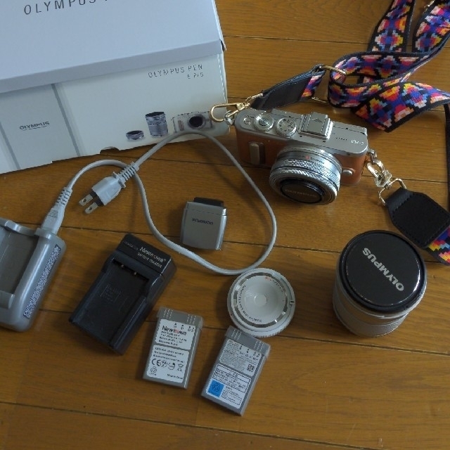 OLYMPUS PEN E-PL8