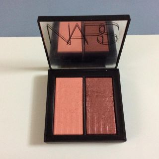 ナーズ(NARS)のNARS デュアル インテンシティー ブラッシュ(チーク)