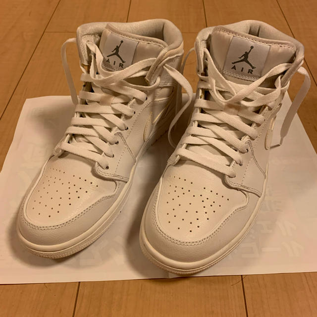 靴/シューズAIR JORDAN 1 MID