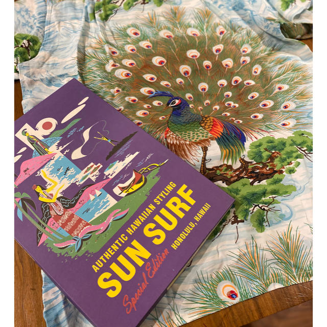 Sun Surf(サンサーフ)のサンサーフ SUN SURF アロハ　KAMEHAMEHA 孔雀 メンズのトップス(シャツ)の商品写真