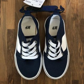 エイチアンドエム(H&M)の新品未使用　スニーカー(スニーカー)