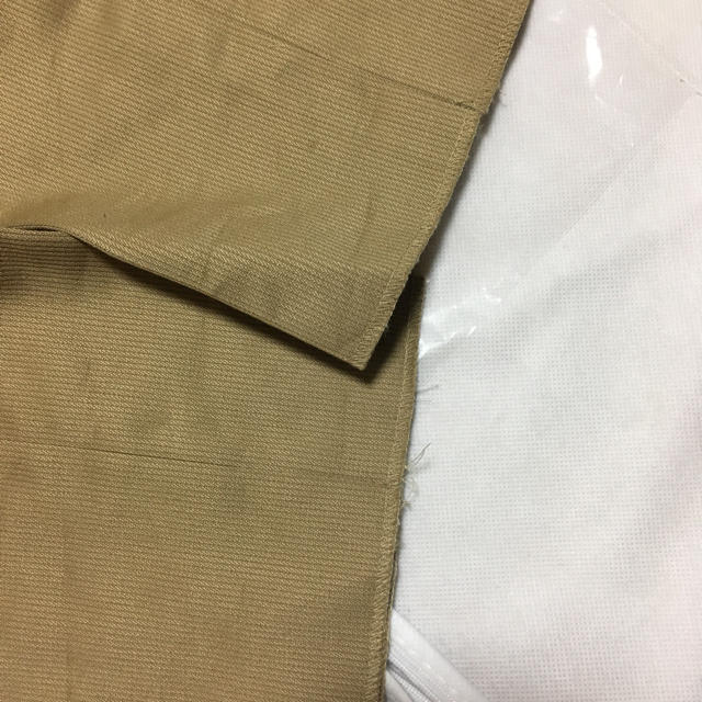 COMOLI(コモリ)の【新品・未使用】NEAT Cotton Pique Tapaerd BEIGE メンズのパンツ(スラックス)の商品写真