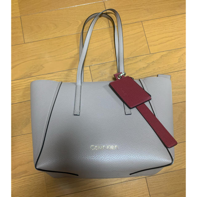 Calvin Klein(カルバンクライン)のカルバンクライン　大きめトートバッグ レディースのバッグ(トートバッグ)の商品写真