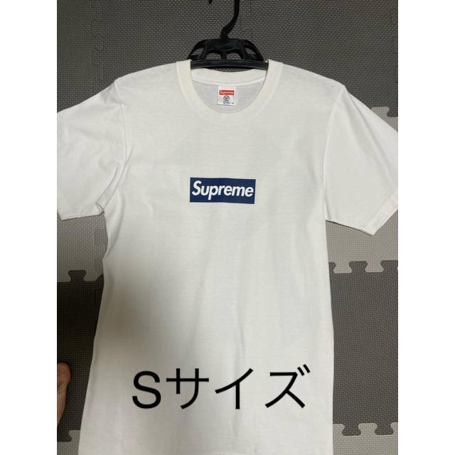 supreme ヤンキース　ボックスロゴ　Tシャツ