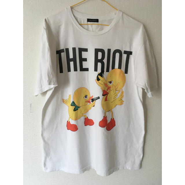 MILKBOY(ミルクボーイ)のmilkboy RIOT CHICKEN Tシャツ ひよこ メンズのトップス(Tシャツ/カットソー(半袖/袖なし))の商品写真