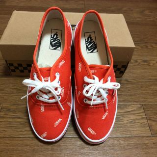 ヴァンズ(VANS)の未使用 VANS オーセンティック 22.5cm オレンジ(スニーカー)