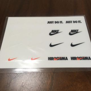 ナイキ(NIKE)のナイキ スニーカー カスタマイズステッカー スニーカー カープ サンフレッチェ(その他)