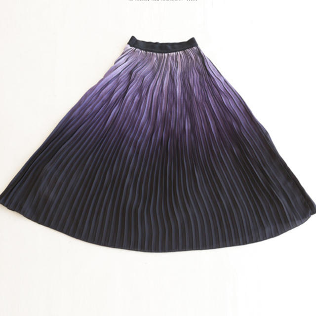 cawaii(カワイイ)のパープルのプリーツスカート レディースのスカート(ロングスカート)の商品写真