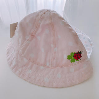 ニシマツヤ(西松屋)の【新品タグ付】ベビー帽子 42cm 女の子 ドット(帽子)