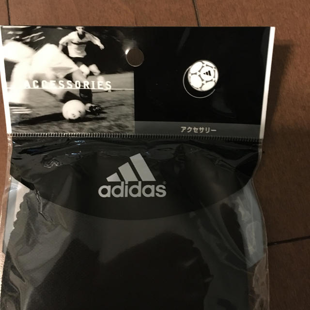 adidas(アディダス)のアディダス　スニーカー　中敷き スポーツ/アウトドアのサッカー/フットサル(シューズ)の商品写真