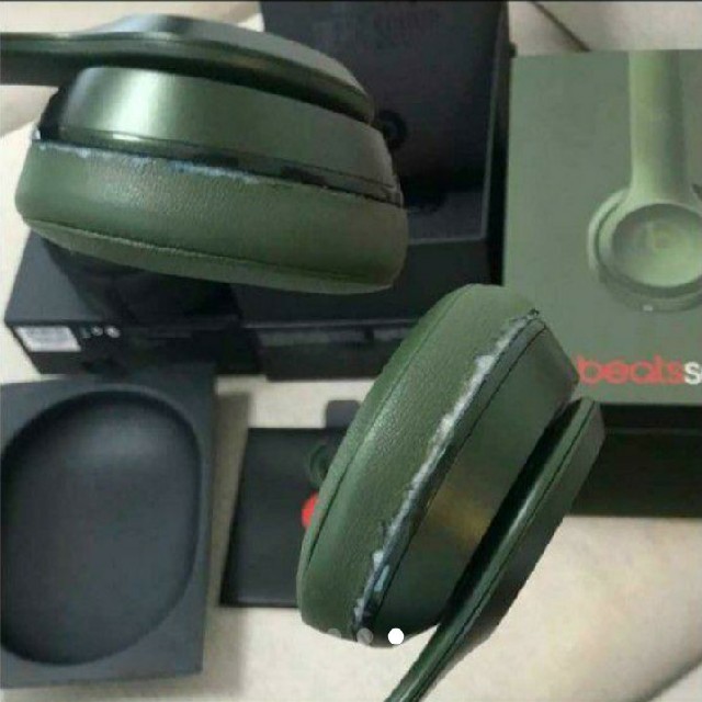 BEATS SOLO2 royal edition 3