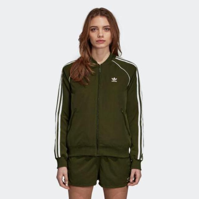 adidas(アディダス)の新品 adidas 3ストライプス トラックトップ ジャージ OT XL カーキ レディースのジャケット/アウター(ブルゾン)の商品写真