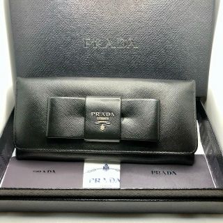 プラダ(PRADA)のかな吉様専用　PRADA　プラダ　長財布　(財布)