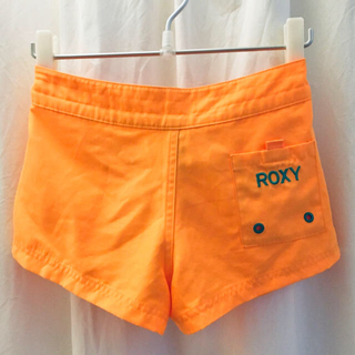 ロキシー(Roxy)のROXY ロキシー サーフパンツ / ショートパンツ オレンジ Mサイズ(水着)