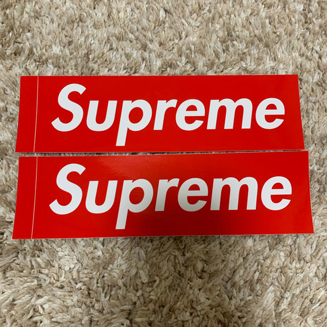 Supreme(シュプリーム)のSupreme ステッカー box logo シュプリーム sticker 2枚 エンタメ/ホビーのコレクション(ノベルティグッズ)の商品写真