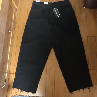 リーバイス(Levi's)の新品　リーバイス　Levi's LINE ８　ブラック　フリンジ　W30 76㎝(デニム/ジーンズ)