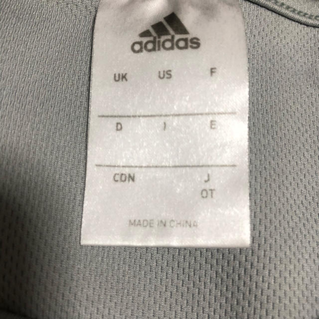 adidas(アディダス)の⚠️最終値下げadidasTシャツ レディースのトップス(シャツ/ブラウス(長袖/七分))の商品写真