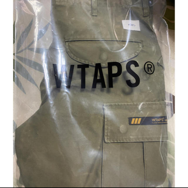 W)taps(ダブルタップス)の【国内正規品】Wtaps 20SS Cargo Shorts オリーブ メンズのパンツ(ショートパンツ)の商品写真