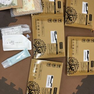 ヒアロディープパッチ　とととのうみすと　シズカゲル　アイキララ(美容液)
