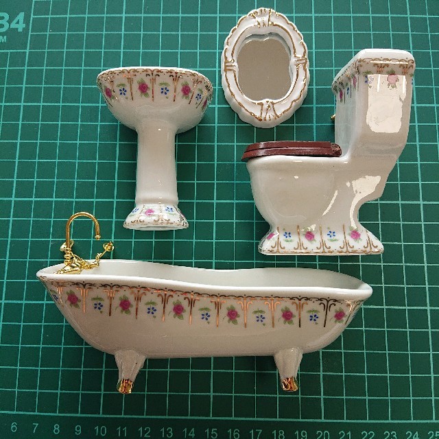 新作モデル トールペイント作品 バスルーム 雑貨 zlote-arkady.pl