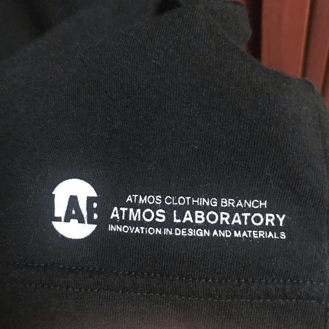 BARNEYS NEW YORK(バーニーズニューヨーク)のBARNEYS NEWYORK × ATMOS LAB POPUP TEE メンズのトップス(Tシャツ/カットソー(半袖/袖なし))の商品写真